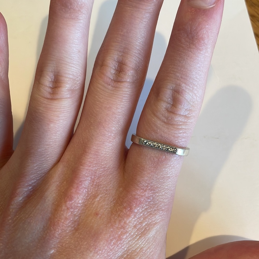 Silver ring - Picture 5 of 5